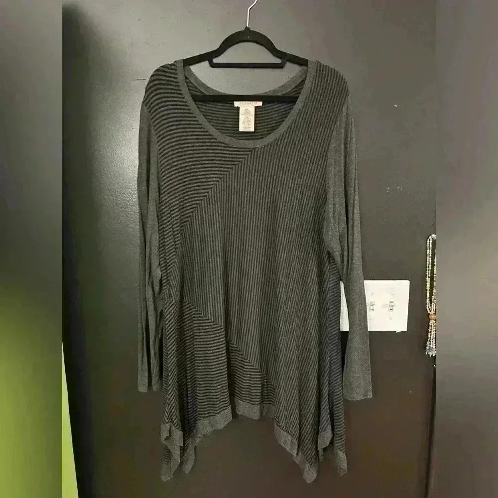 Woman’s XXL Long Sleeve Long Body Shirt For Leggings Soft Lightweight Tunic